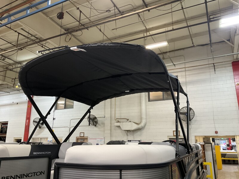 2027 Bennington 22 SSR Boat