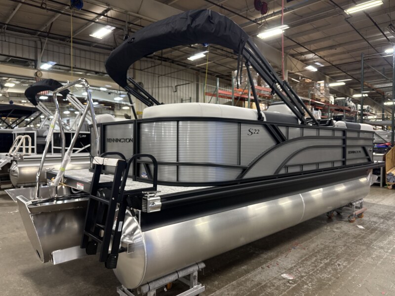 2027 Bennington 22 SSR Boat