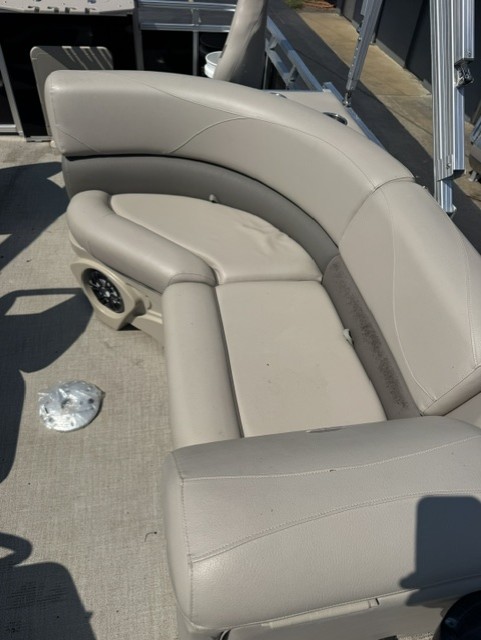 2021 Tahoe Pontoons Sport Quad Fish 18 FT Boat