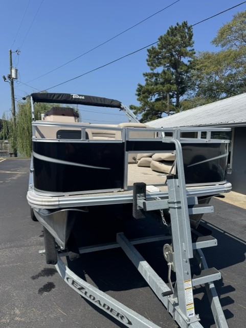 2021 Tahoe Pontoons Sport Quad Fish 18 FT Boat