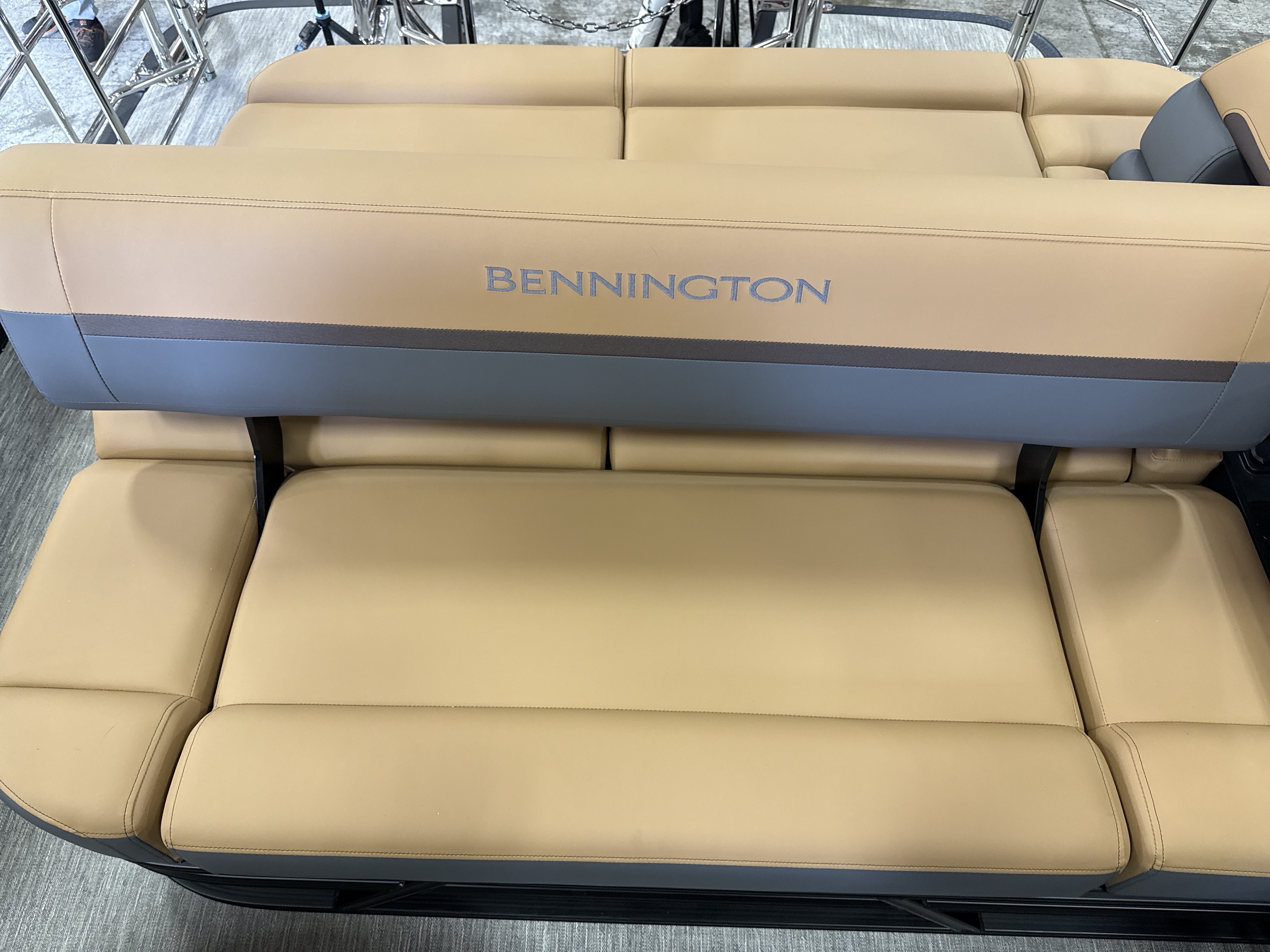 2027 Bennington 22 SSB Boat