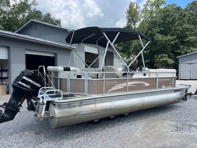 2011 cypress cay Seabreeze 230 Boat
